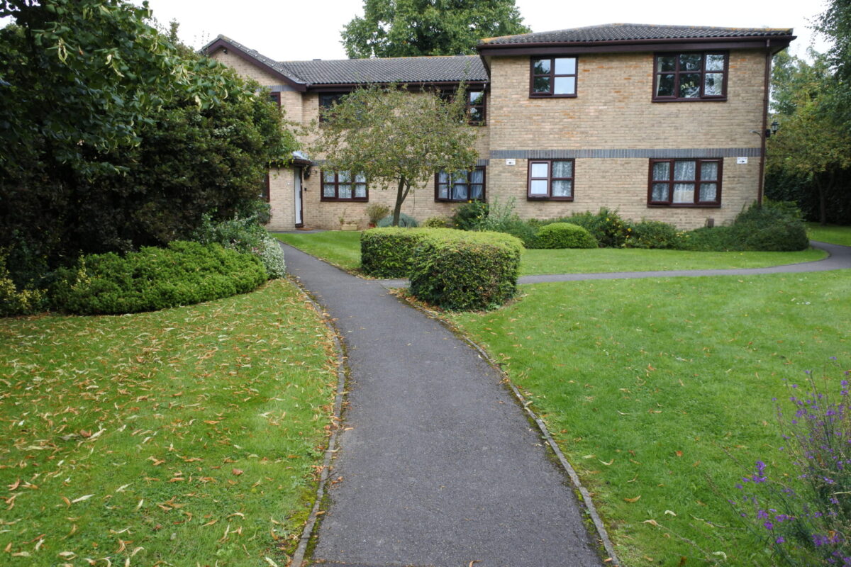 Clifton Gardens, Clifton Road, Regents Park