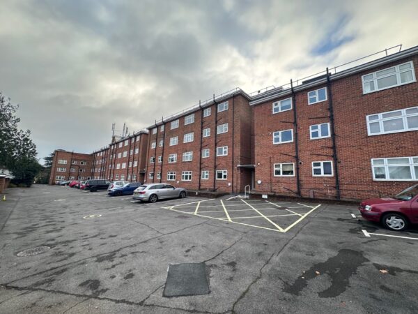 Bassett Court, Bassett Avenue, Bassett, Southampton SO16 7DR