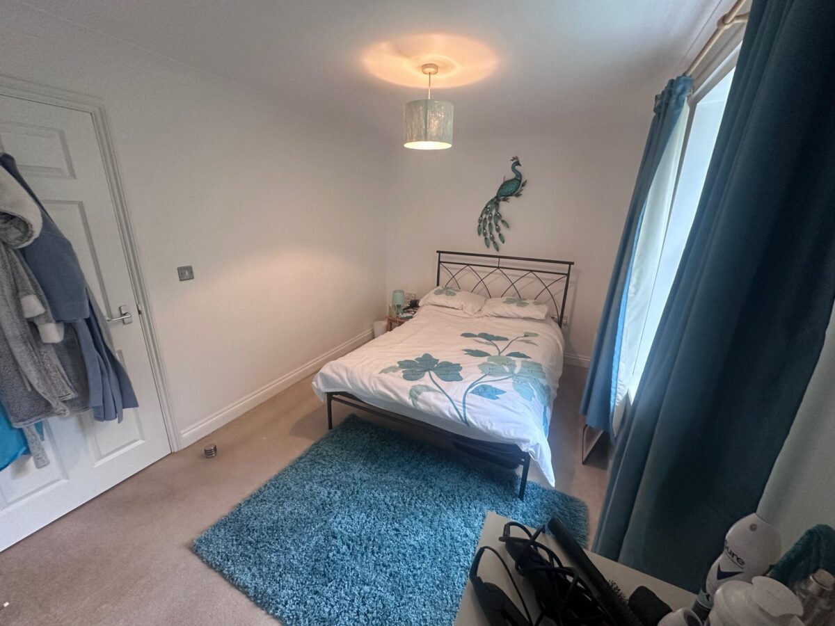 Flat 6, 141 Regents Park Road, Shirley, Southampton SO15 8NA